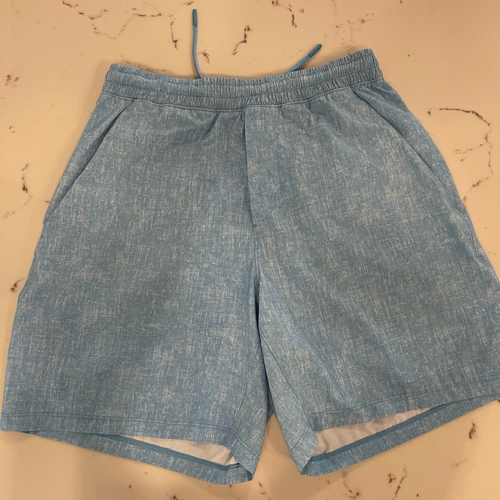 Lululemon RARE pace breaker 7 inch blue shorts